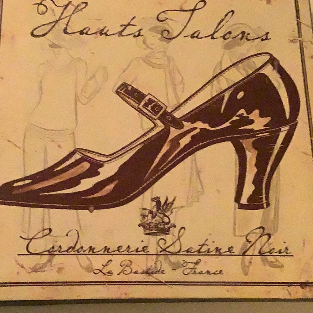 Canvas picture of high heeled shoe